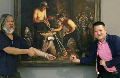 画家卢劲松在杭州参观外桐坞画家村